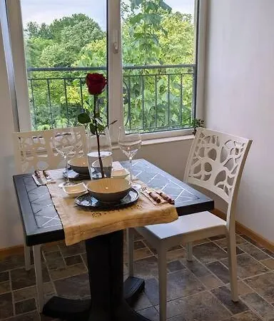 Beachfront Gem In Center Apartamento *